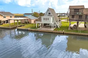 239 Redfish Dr, Freeport, TX 77541 - Photo 23