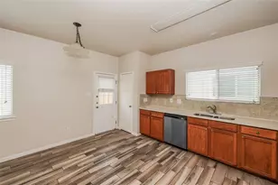 6127 Settlers Lake Cir E, Katy, TX 77449 - Photo 7