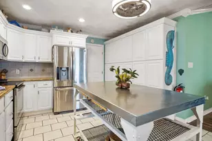 3297 Prides Way, Crystal Beach, TX 77650 - Photo 17