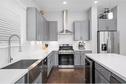 427 Yale Oaks Lane, Houston, TX 77091 - Photo 7