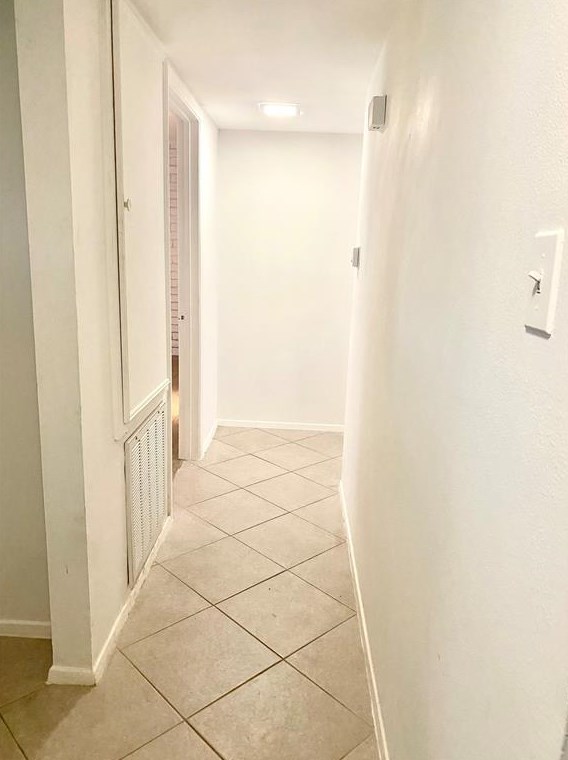 7381 Cook Rd, Houston TX  77072-2232 exterior