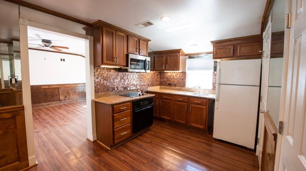 1101 7th St, Houston TX  77009-7152 exterior