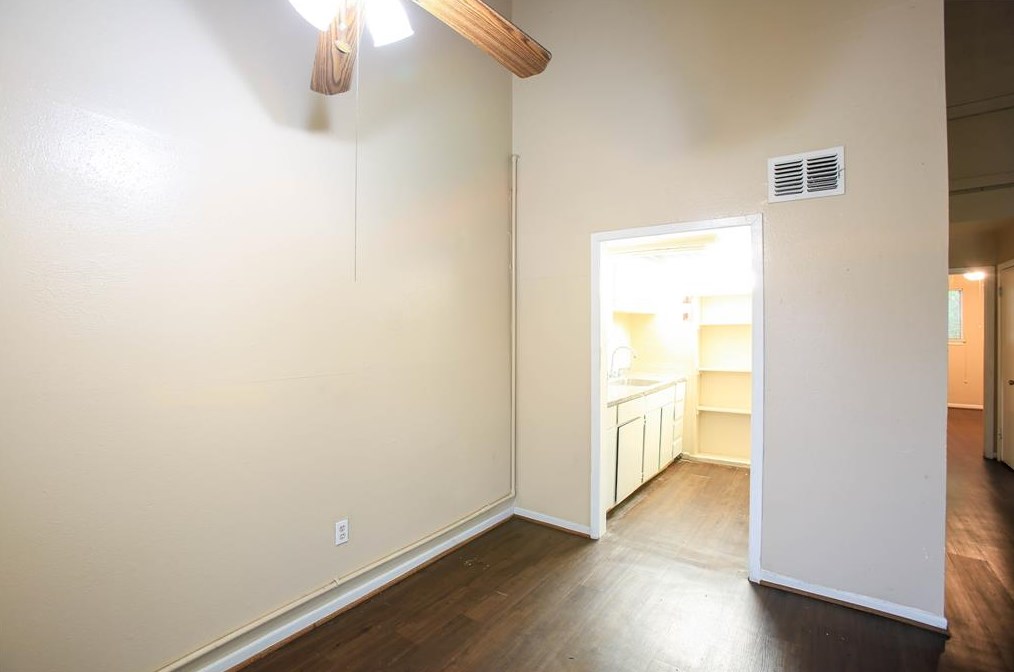 9413 Grannis St, Houston TX  77075-1701 exterior