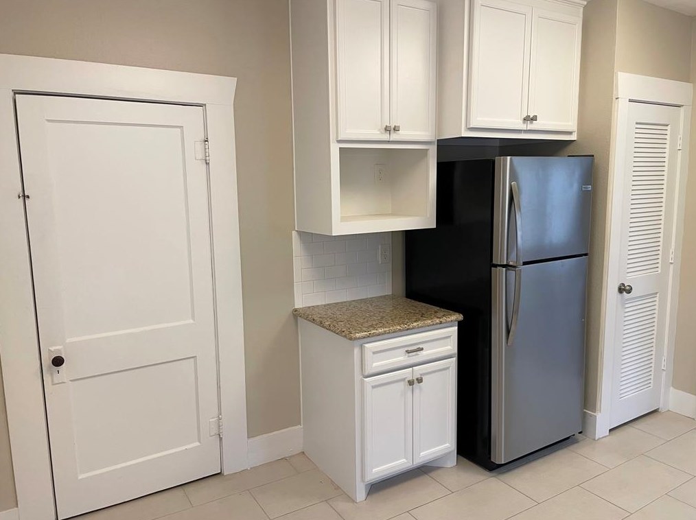 317 26th St, Houston TX  77008-2005 exterior