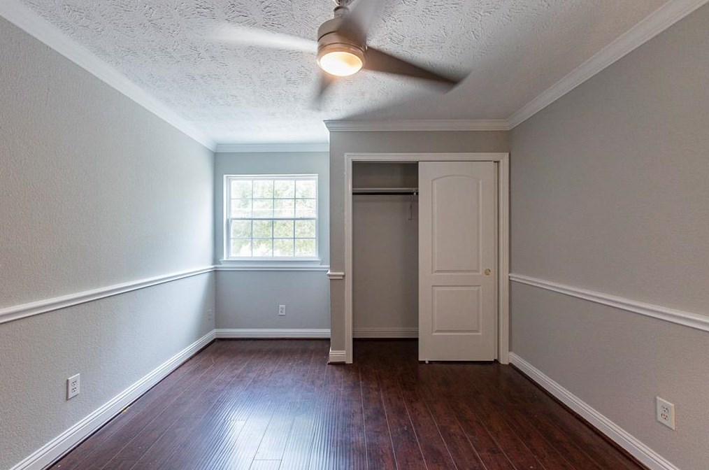 3234 Knl West Dr, Houston TX  77082-3648 exterior