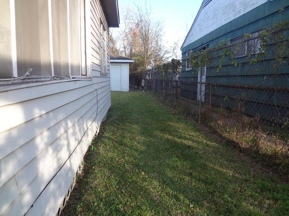 1410 Mystic St, Houston TX  77020-4640 exterior