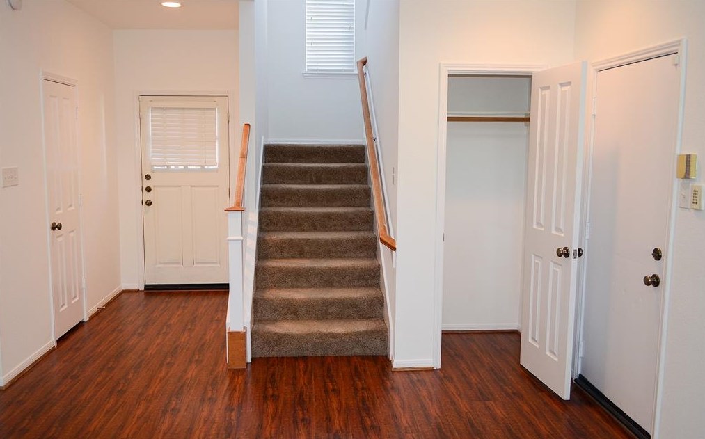 63 Scarlet Woods Ct, Spring TX  77380-2605 exterior