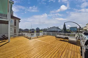 1022 Long Reach Dr, Tiki Island, TX 77554 - Photo 5