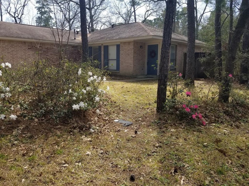 2 White Willow Cir, Spring TX  77381-2722 exterior