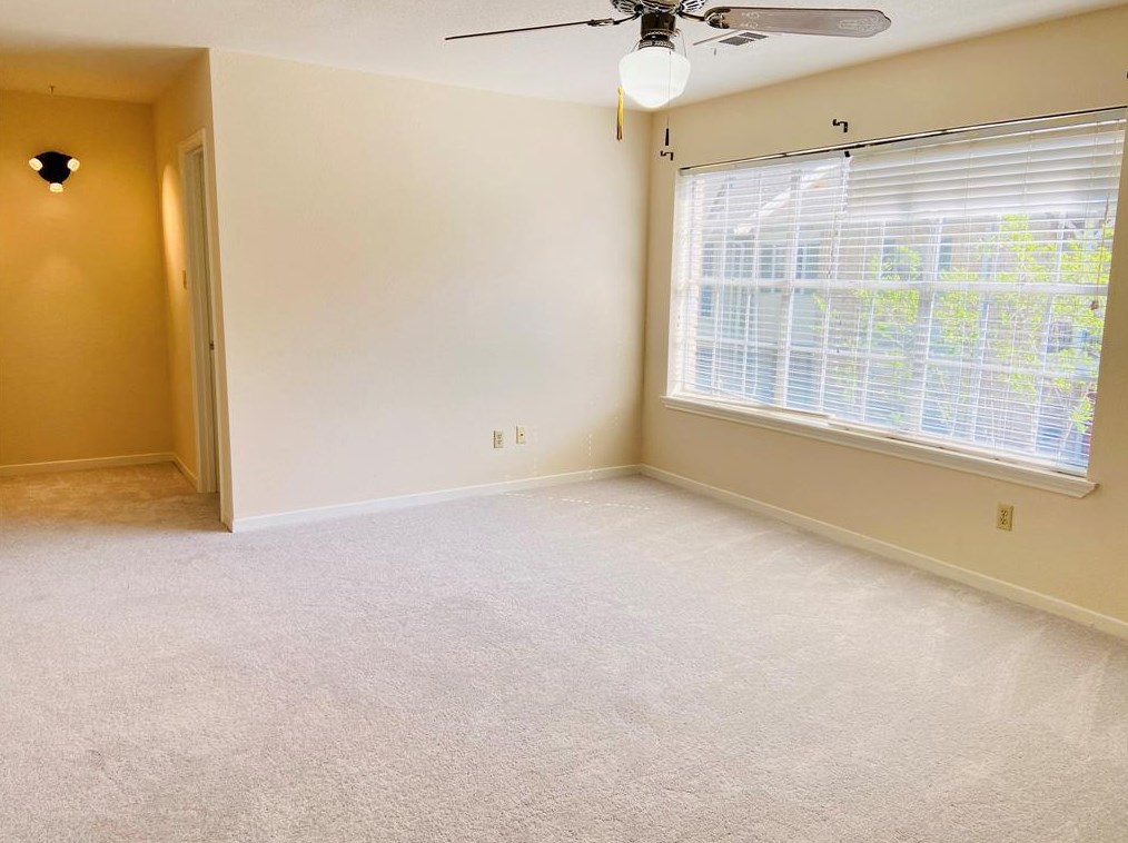10351 Briar Frst Dr, Houston TX  77042-2322 exterior