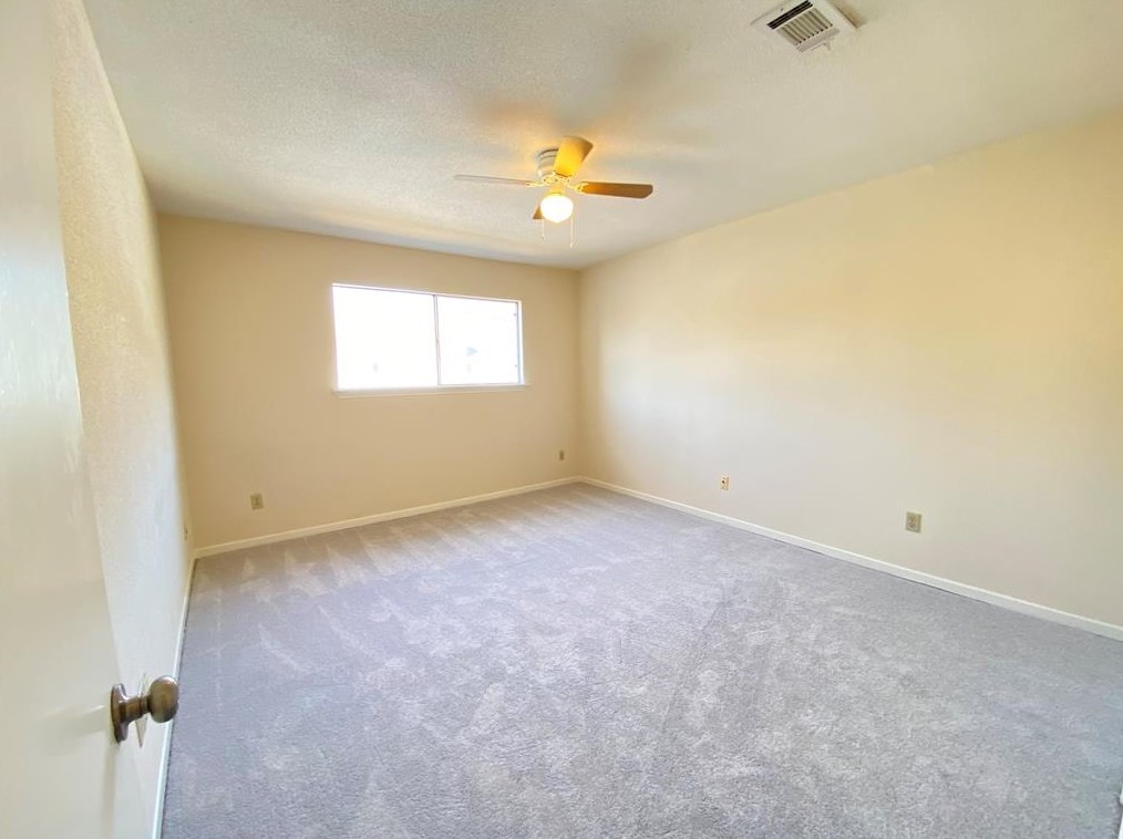 10351 Briar Frst Dr, Houston TX  77042-2322 exterior