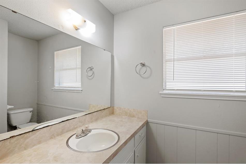 1802 Mosher Ln, Houston, TX 77088 MLS 76463104 Coldwell Banker