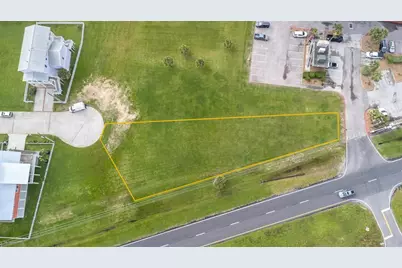 11730 Opihi, Galveston, TX 77554 - Photo 5