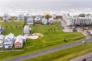 11730 Opihi, Galveston, TX 77554 - Photo 1