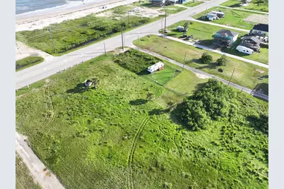 2215 Highway 87, Gilchrist, TX 77617 - Photo 19