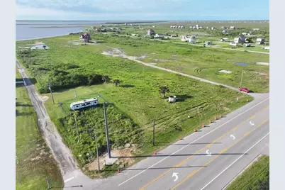 2215 Highway 87, Gilchrist, TX 77617 - Photo 31