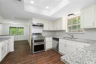 1003 Romaine Ln, Houston, TX 77090 - Photo 13