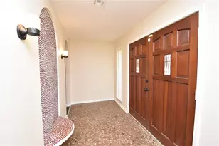 126 Rolling Wood Rd, Baytown, TX 77520 - Photo 7