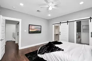 7513 Knox St, Houston, TX 77088 - Photo 25