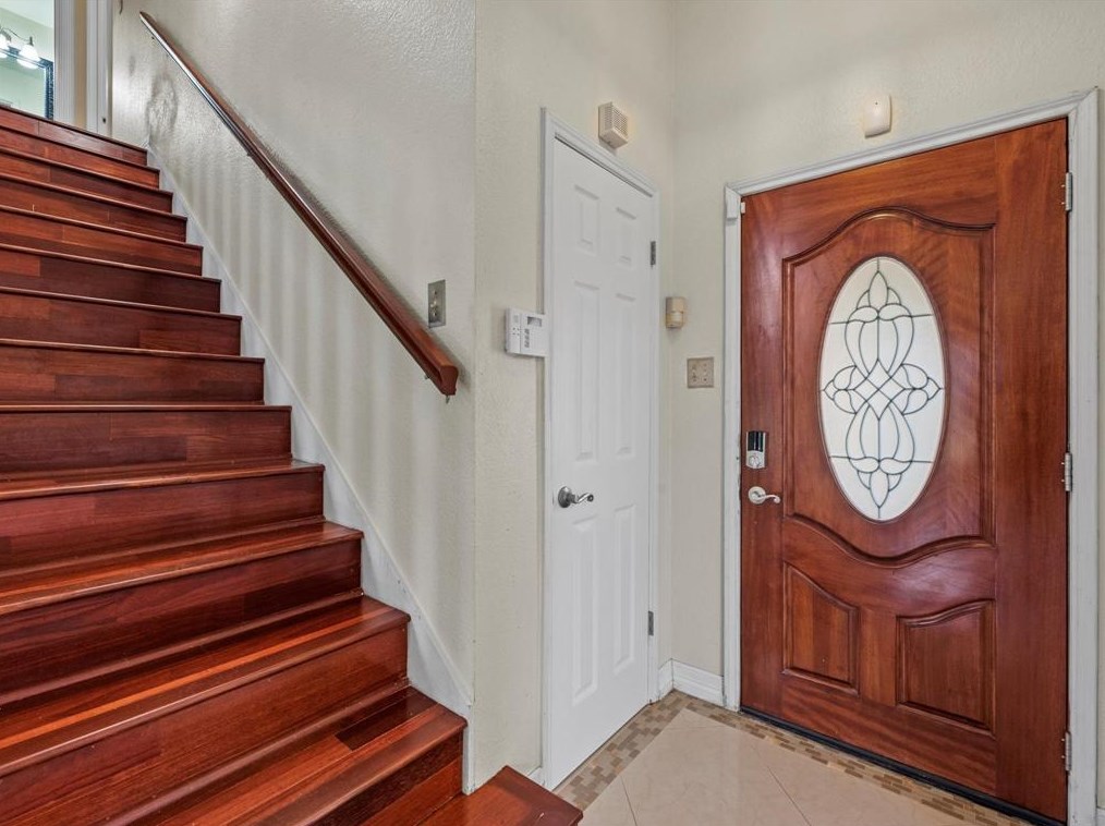 6003 Santa Christi Dr, Houston TX  77053-5065 exterior