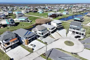 1991 Royalville Ct, Port Bolivar, TX 77650 - Photo 39