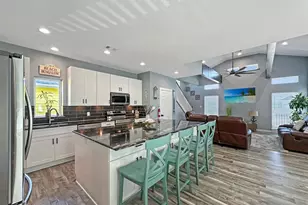 1991 Royalville Ct, Port Bolivar, TX 77650 - Photo 15