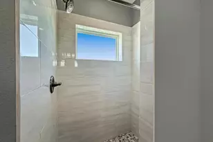 1991 Royalville Ct, Port Bolivar, TX 77650 - Photo 31