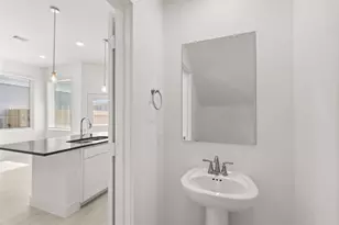 455 Pk Hl Ct, Stafford, TX 77477 - Photo 3