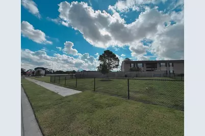 455 Park Hill Court, Stafford, TX 77477 - Photo 25