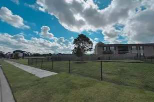 455 Pk Hl Ct, Stafford, TX 77477 - Photo 25