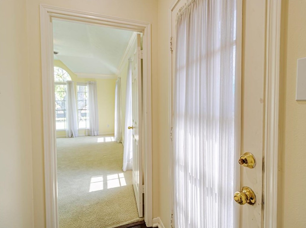 1112 Spinnaker Way, Sugar Land TX 77498-5601 exterior