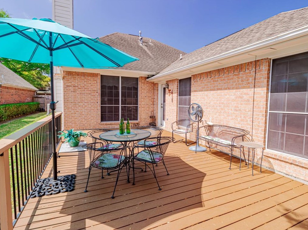 1112 Spinnaker Way, Sugar Land TX 77498-5601 exterior