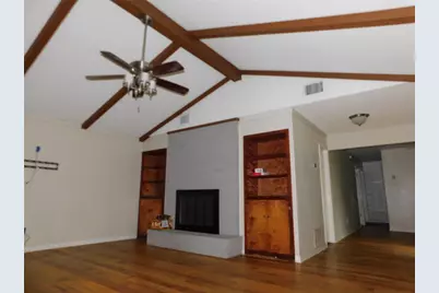 11024 S Hwy 71, El Campo, TX 77437 - Photo 5