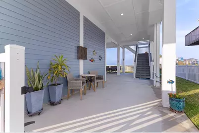 22520 Bay Point Drive, Galveston, TX 77554 - Photo 17