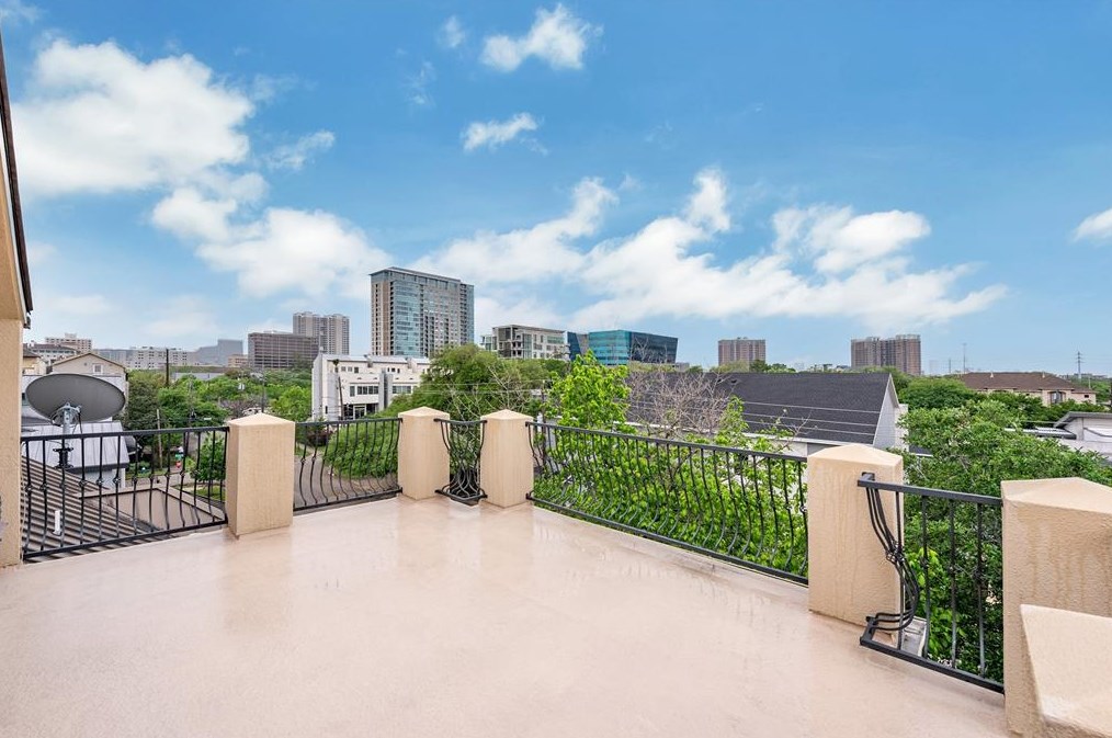 1408 Rosedale, Houston TX  77004-5653 exterior