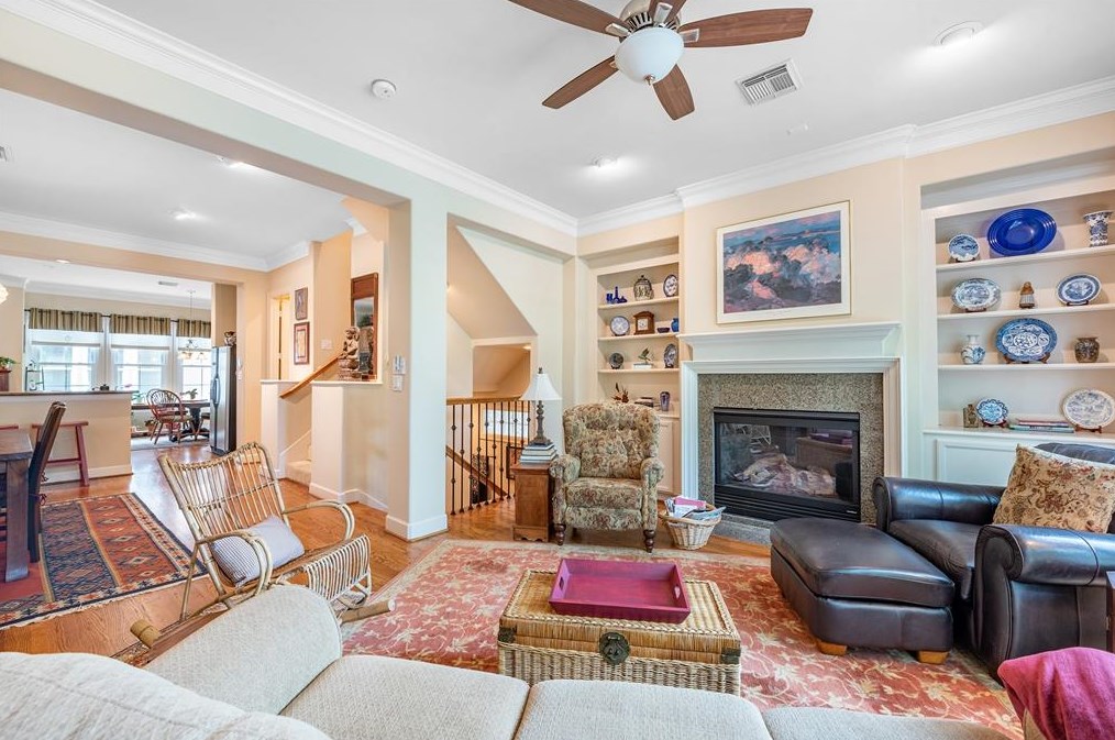 1408 Rosedale, Houston TX  77004-5653 exterior
