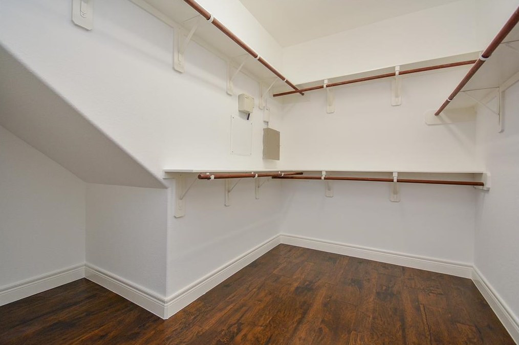 4607 Hickory Branch Ln, Sugar Land TX 77479 exterior