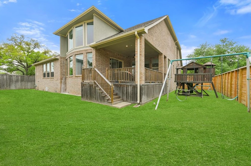 4955 Valkeith Dr, Houston TX  77096-4234 exterior