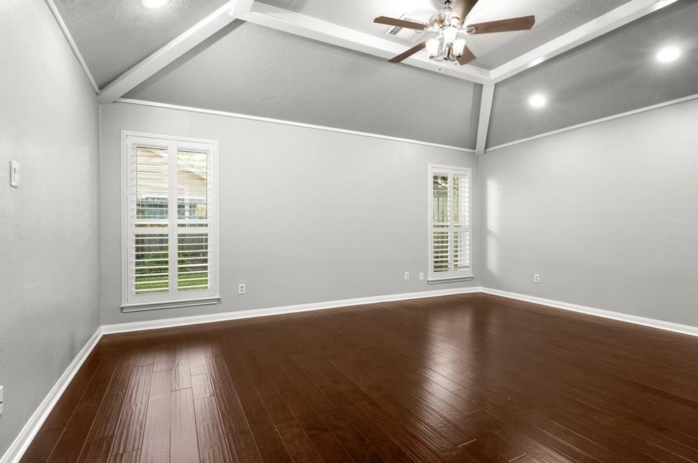 7334 Hearthstone Grn Dr, Houston TX  77095-3594 exterior