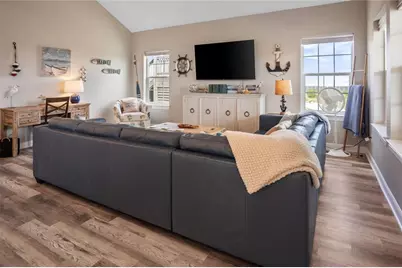 975 S Cove, Crystal Beach, TX 77650 - Photo 21