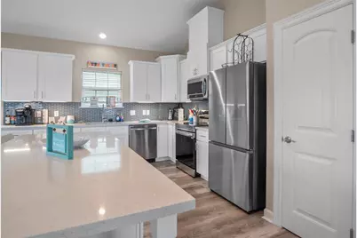 975 S Cove, Crystal Beach, TX 77650 - Photo 17