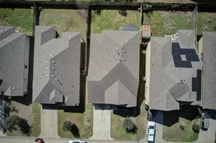 12413 S Hill Ct, Magnolia, TX 77354 - Photo 3