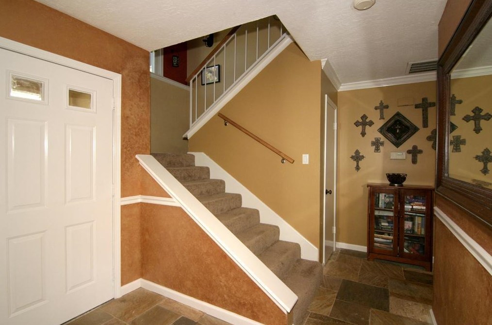 12 Diamond Oak Ct, Spring TX  77381-3454 exterior