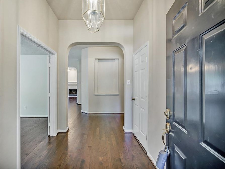 135 Avonlea Dr, Spring TX  77382-1058 exterior