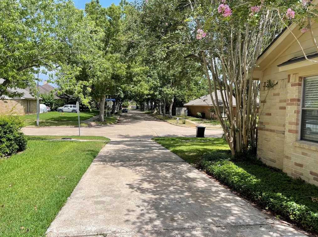 2723 Williams Grant St, Sugar Land TX  77479-1318 exterior