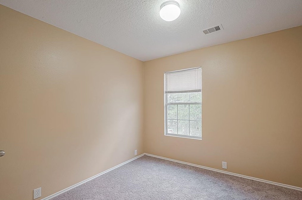 6231 Gillian Park Dr, Katy TX  77449-8530 exterior