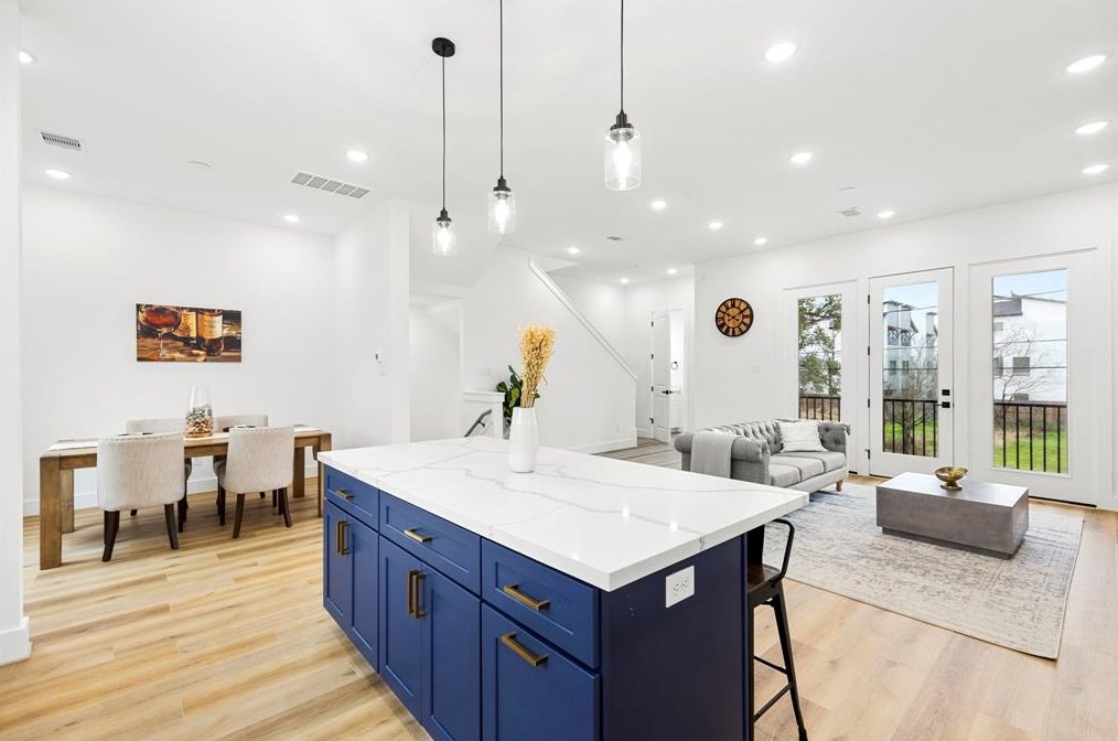 3002 Holman St, Houston TX  77004-3513 exterior