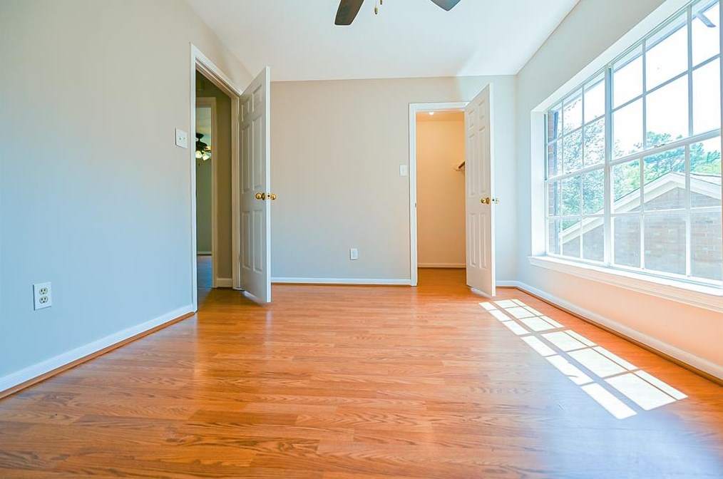 15923 Echo Lodge Dr, Houston TX  77095-4074 exterior