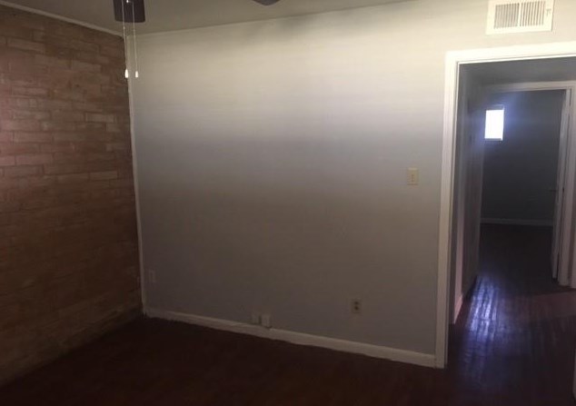 1043 Ashland St, Houston TX  77008-6771 exterior