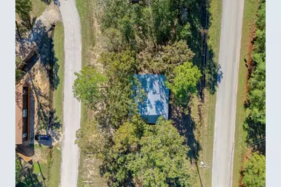 326 W Woodland Shores Drive, Point Blank, TX 77364 - Photo 11